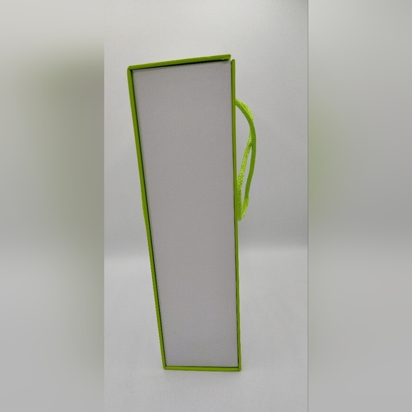 AUTHENTIC CHANEL Neon Luxe Gift Box – Limited Edition Box Only! - Picture 6 of 9